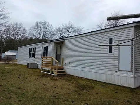 5 Lily Lane Franklin NH 03235