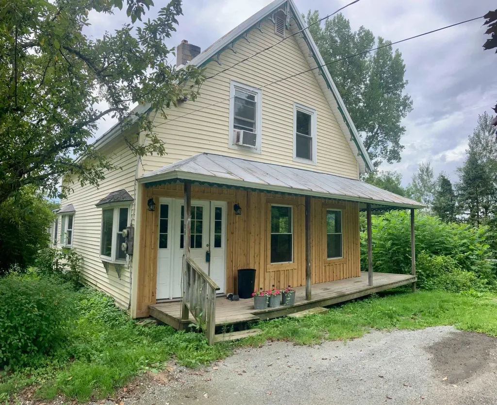 106 Central Street Sheldon VT 05483
