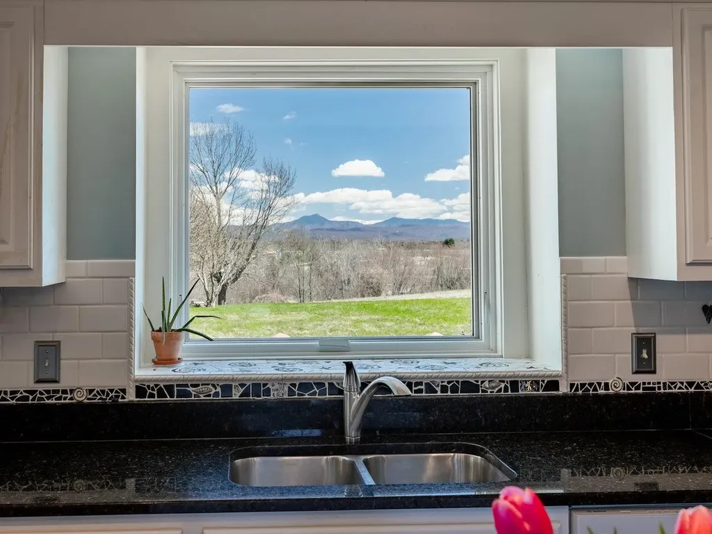 300 Ridgefield Road Shelburne VT 05482