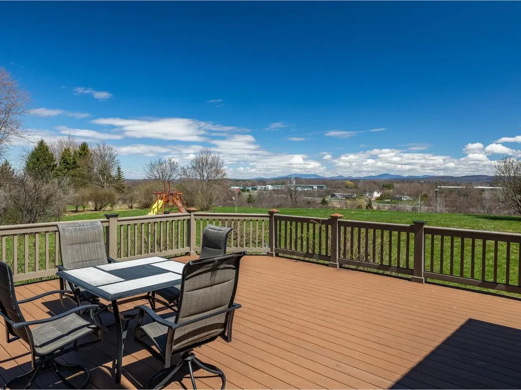 300 Ridgefield Road Shelburne VT 05482