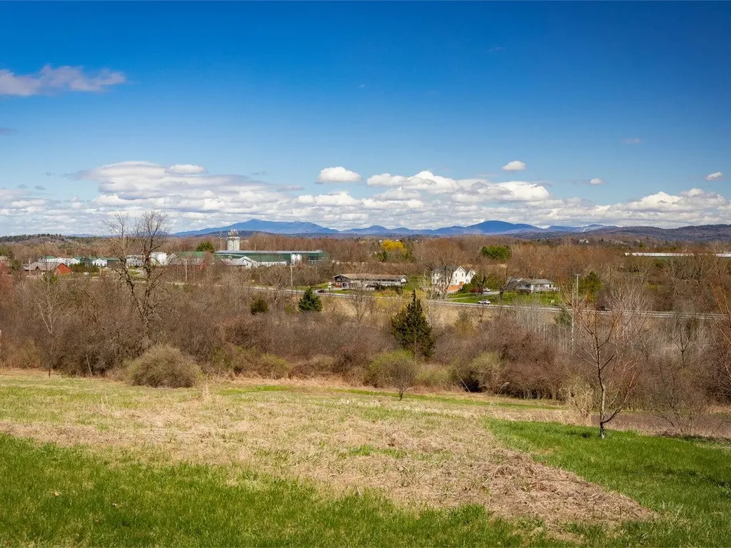 300 Ridgefield Road Shelburne VT 05482