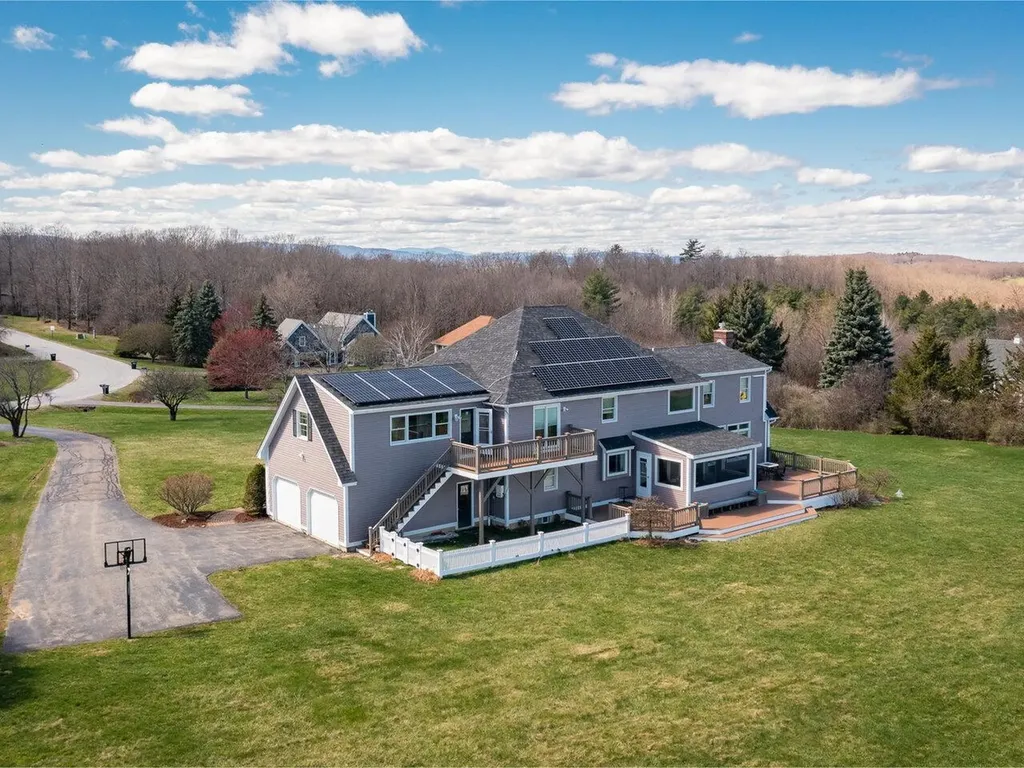 300 Ridgefield Road Shelburne VT 05482