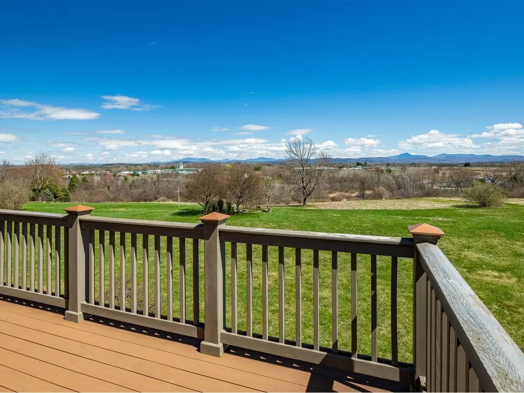 300 Ridgefield Road Shelburne VT 05482