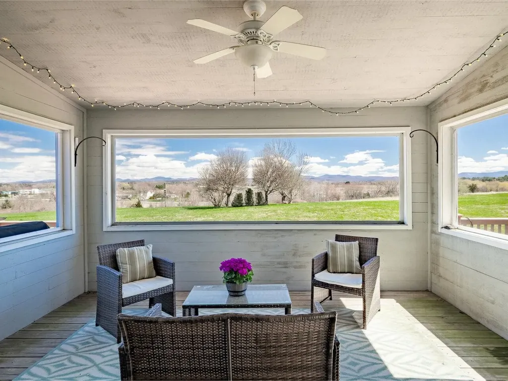 300 Ridgefield Road Shelburne VT 05482