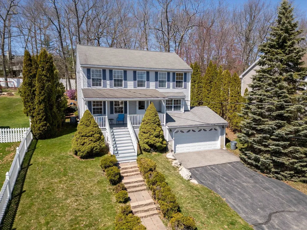 233 Wellington Hill Road Manchester NH 03104