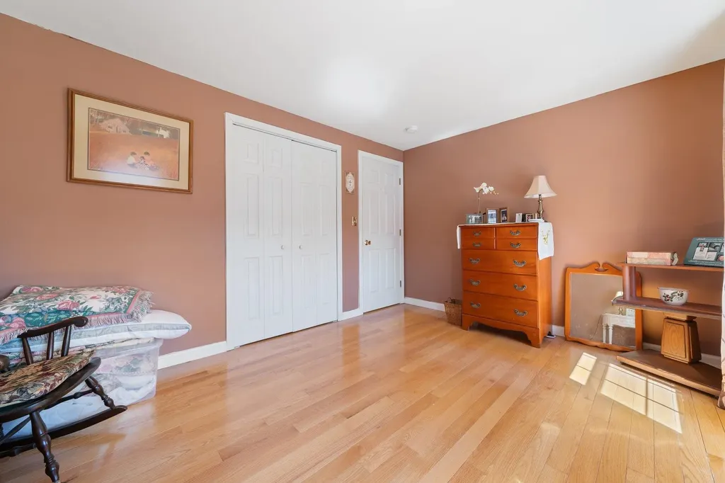 233 Wellington Hill Road Manchester NH 03104