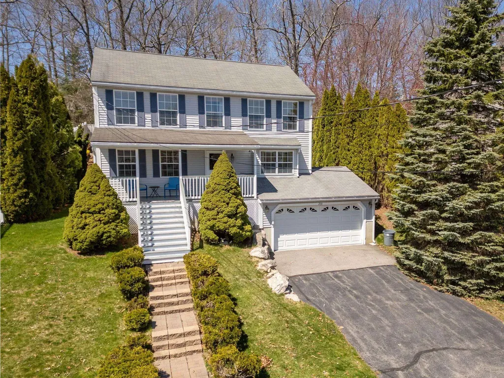233 Wellington Hill Road Manchester NH 03104