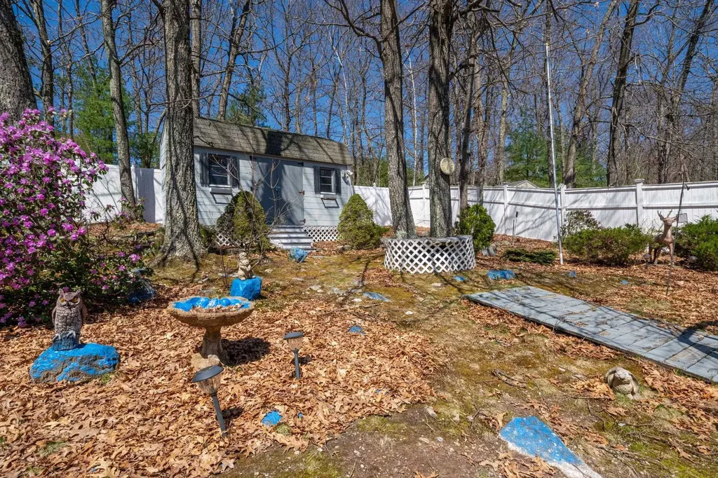 233 Wellington Hill Road Manchester NH 03104
