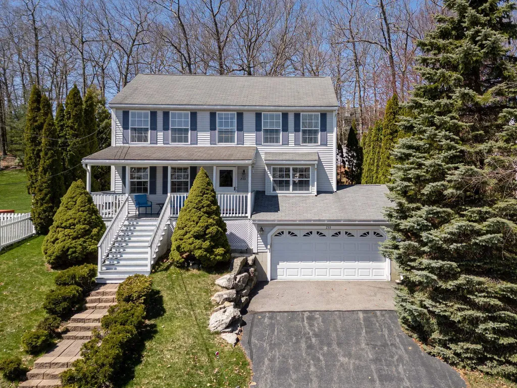 233 Wellington Hill Road Manchester NH 03104