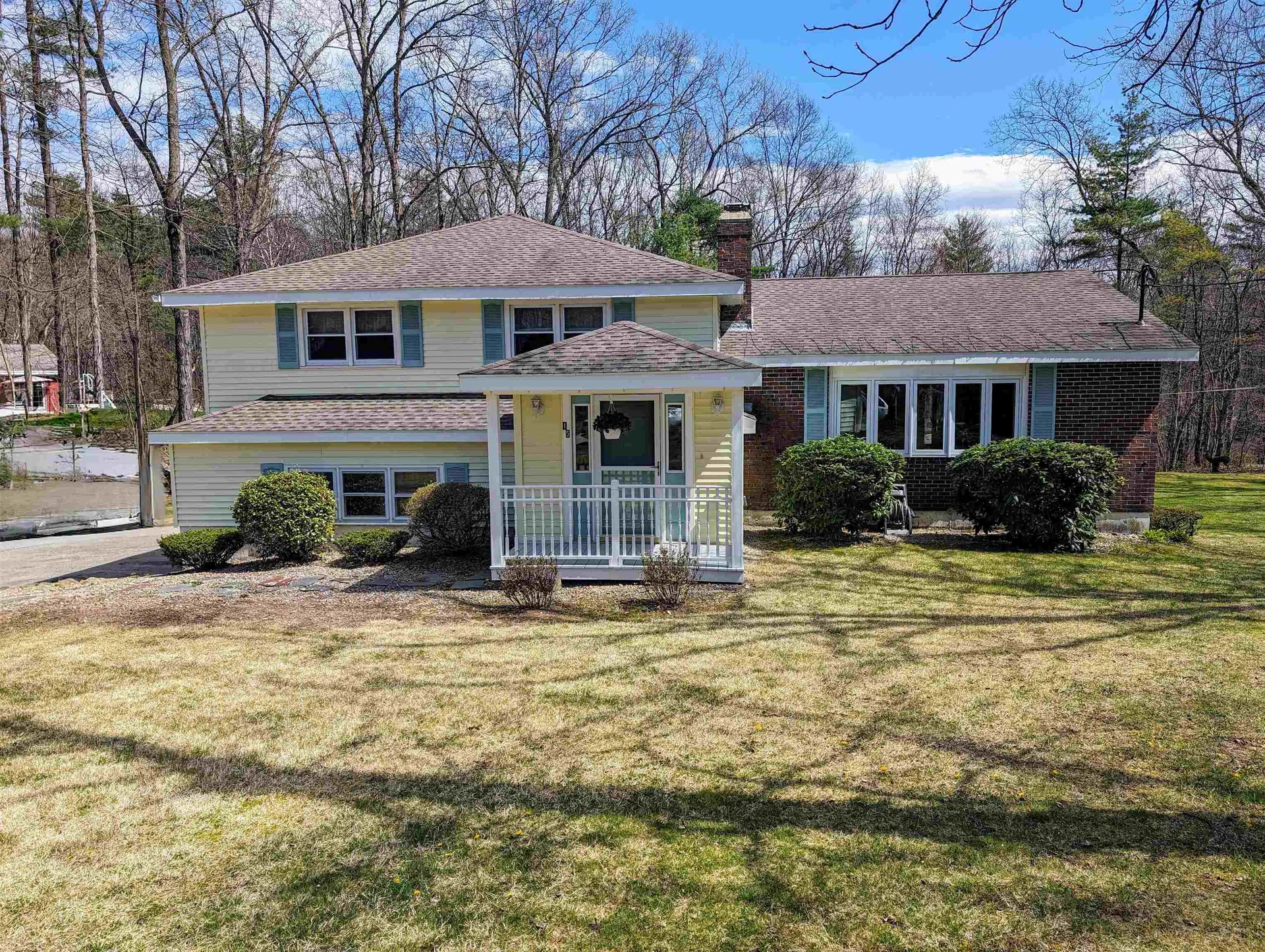 15 Brookside Terrace Atkinson NH 03811