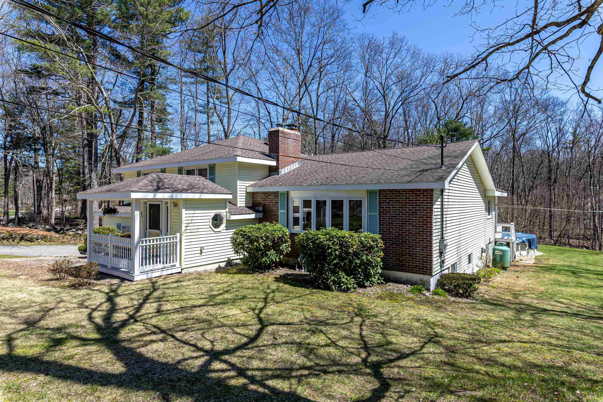 15 Brookside Terrace Atkinson NH 03811