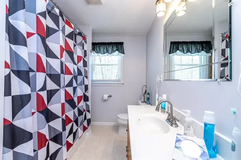 15 Brookside Terrace Atkinson NH 03811