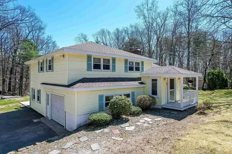 15 Brookside Terrace Atkinson NH 03811