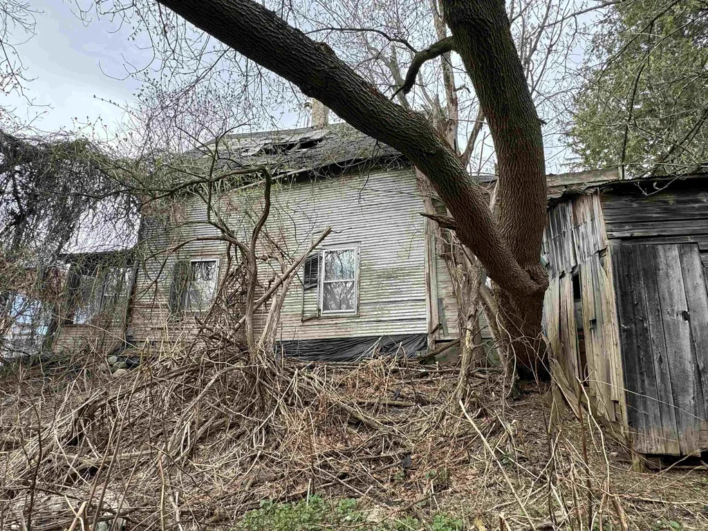 63 Basin Street Bristol VT 05443