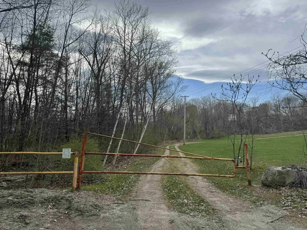 63 Basin Street Bristol VT 05443