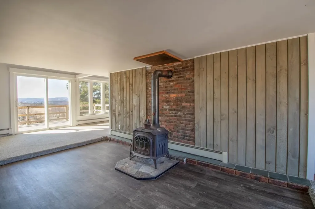 1620 Darling Hill Road Lyndon VT 05851