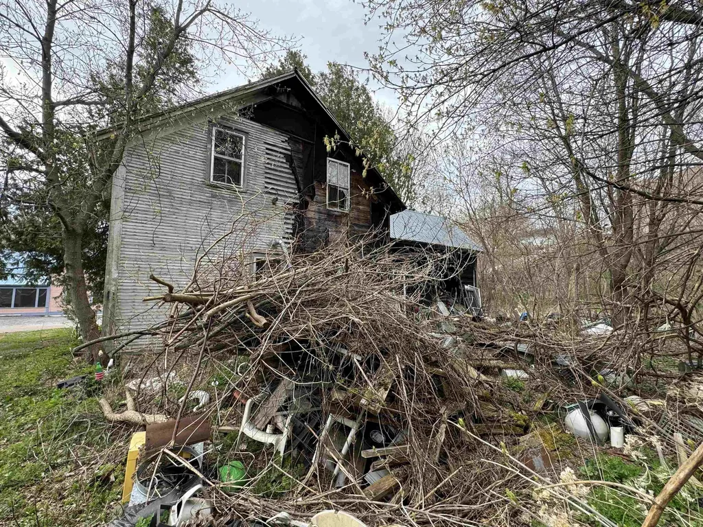 51 Basin Street Bristol VT 05443