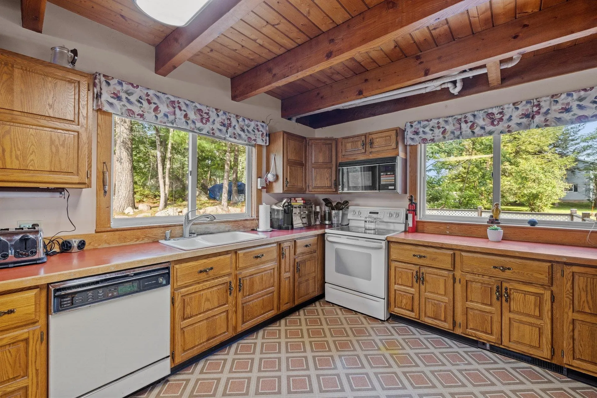 21 Canal Street Meredith NH 03253