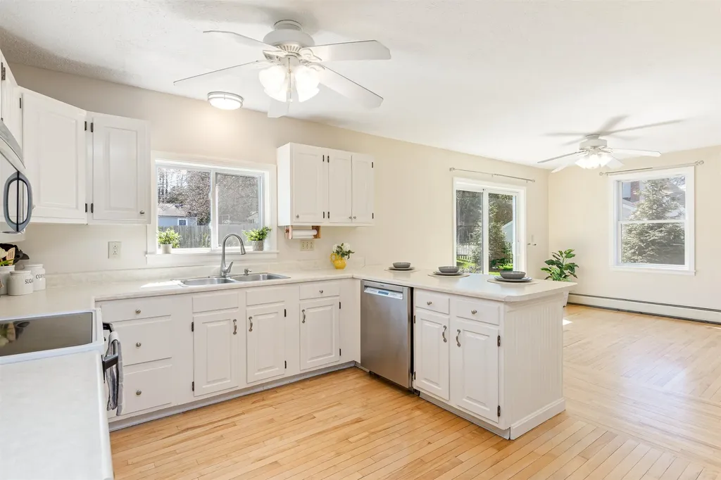 49 Bayview Lane Shelburne VT 05482