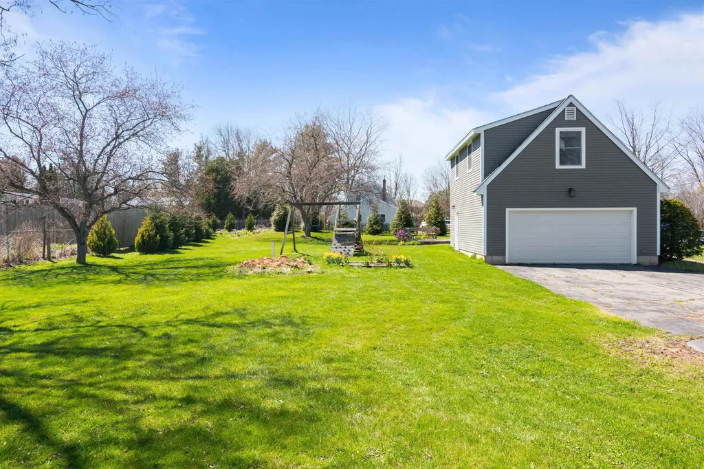 49 Bayview Lane Shelburne VT 05482