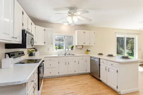 49 Bayview Lane Shelburne VT 05482