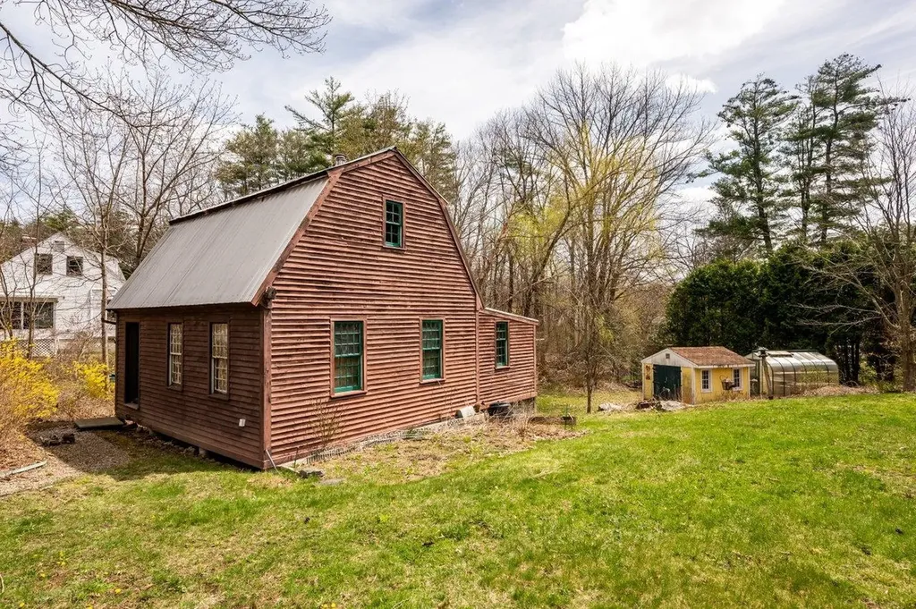 8 Davis Avenue Durham NH 03824