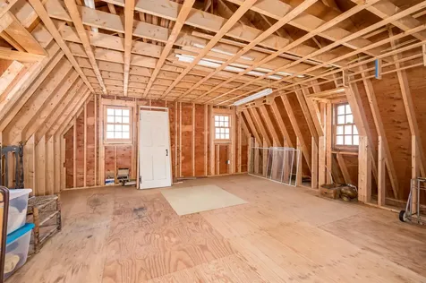 8 Davis Avenue Durham NH 03824