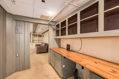 8 Davis Avenue Durham NH 03824