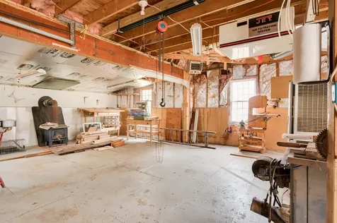 8 Davis Avenue Durham NH 03824