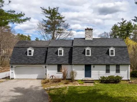 8 Davis Avenue Durham NH 03824