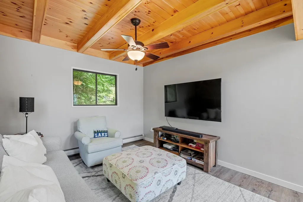 125 Fox Run Bristol NH 03222