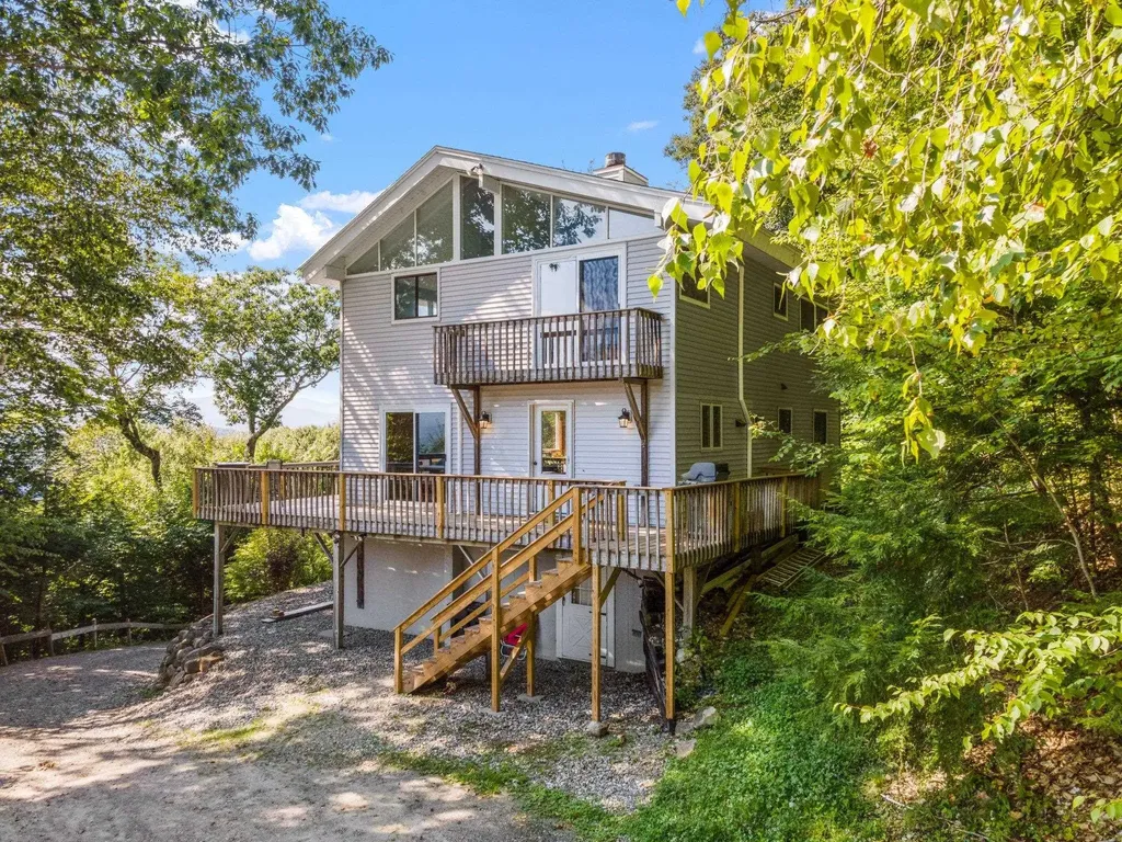 125 Fox Run Bristol NH 03222