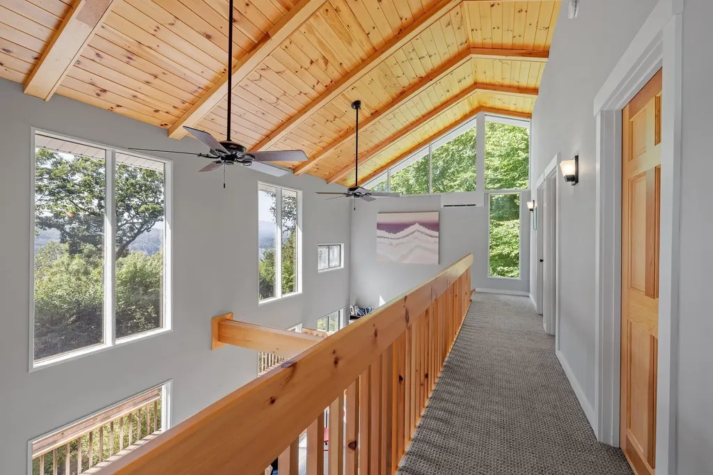 125 Fox Run Bristol NH 03222