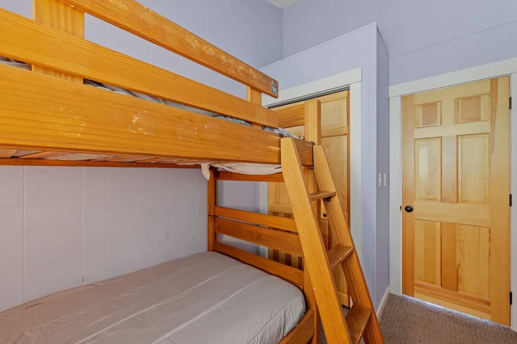 125 Fox Run Bristol NH 03222