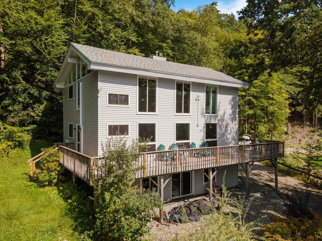 125 Fox Run Bristol NH 03222