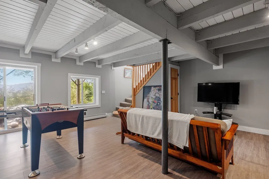 125 Fox Run Bristol NH 03222