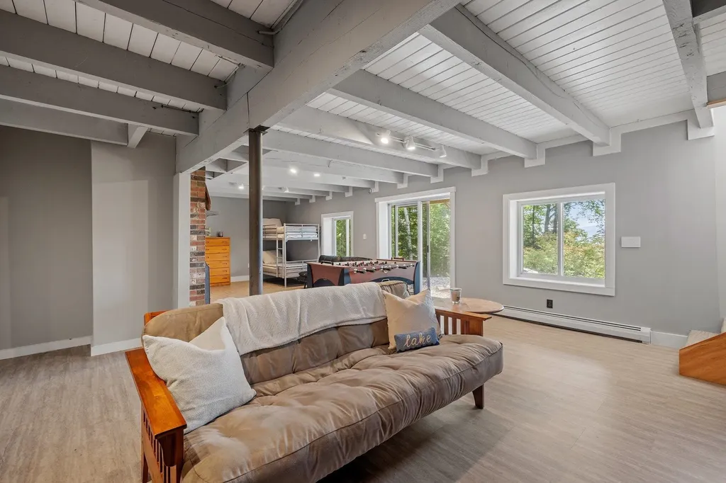 125 Fox Run Bristol NH 03222