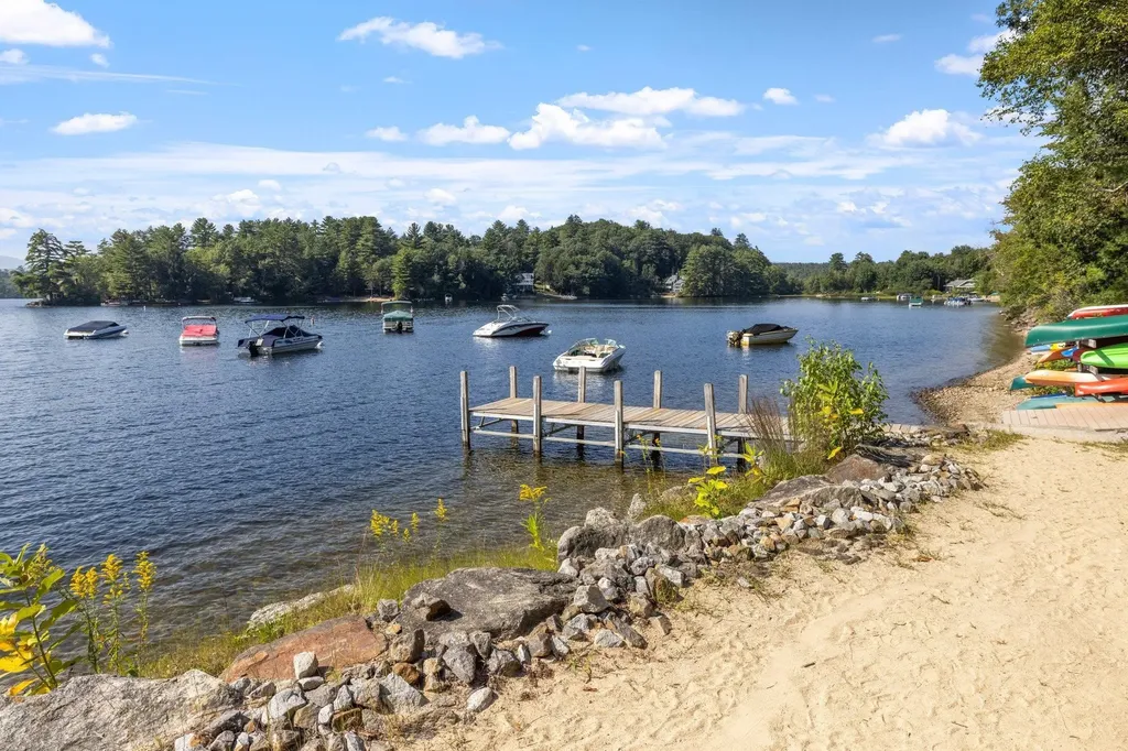 125 Fox Run Bristol NH 03222