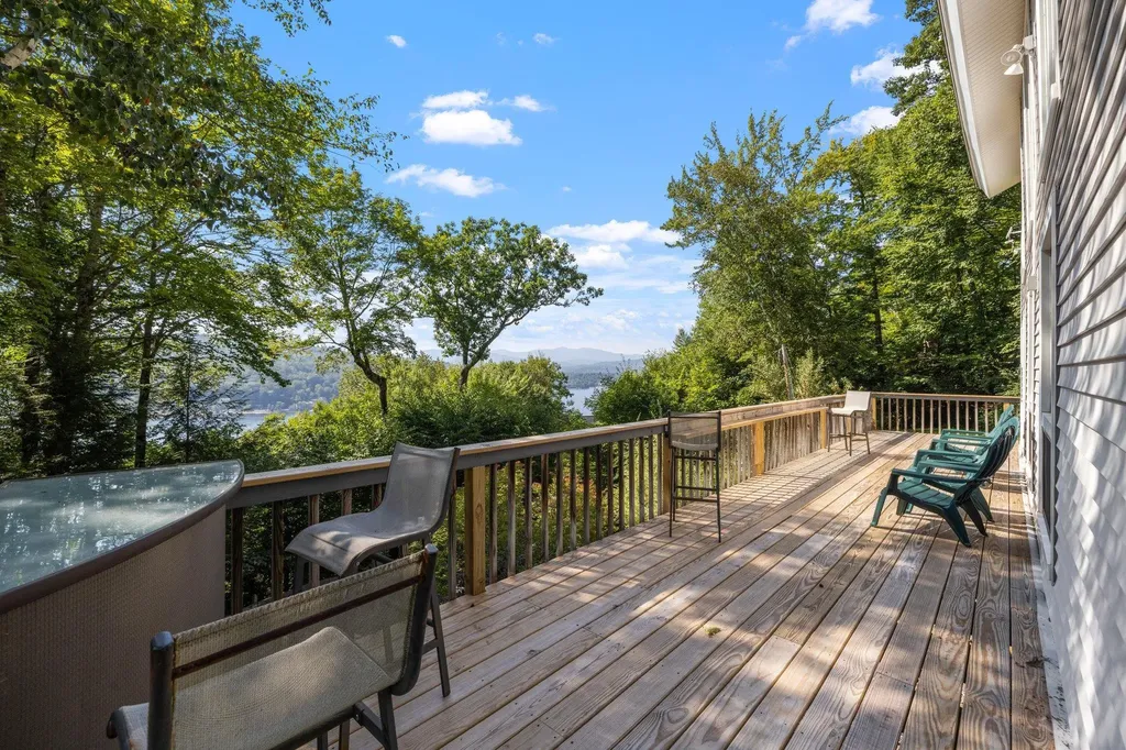 125 Fox Run Bristol NH 03222