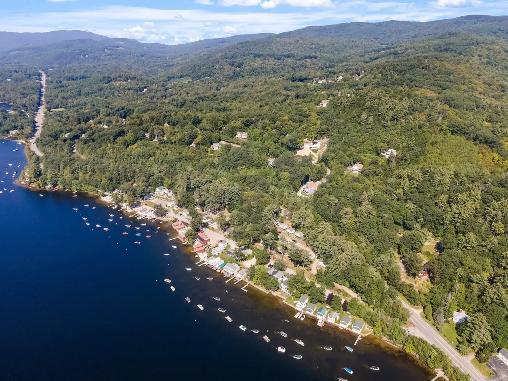 125 Fox Run Bristol NH 03222