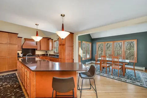 69 Marblehead Road Windham NH 03087
