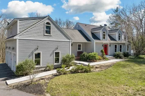 69 Marblehead Road Windham NH 03087