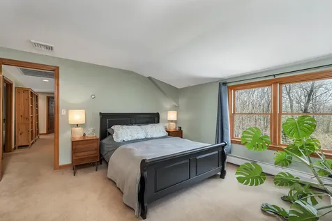 69 Marblehead Road Windham NH 03087