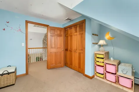 69 Marblehead Road Windham NH 03087