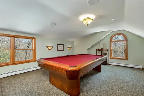 69 Marblehead Road Windham NH 03087