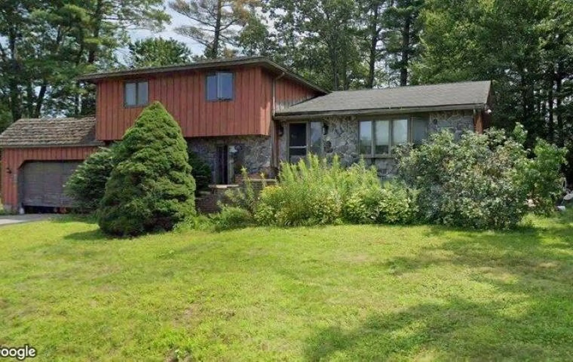 2 Lakeside Street Salem NH 03079