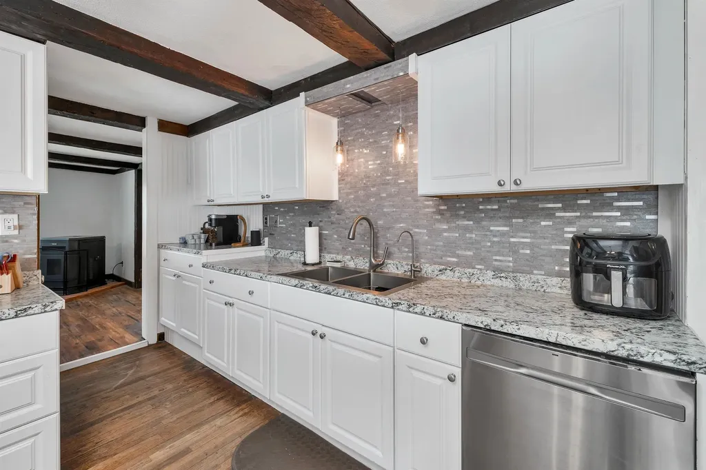 198 Old Wolfeboro Road Alton NH 03809