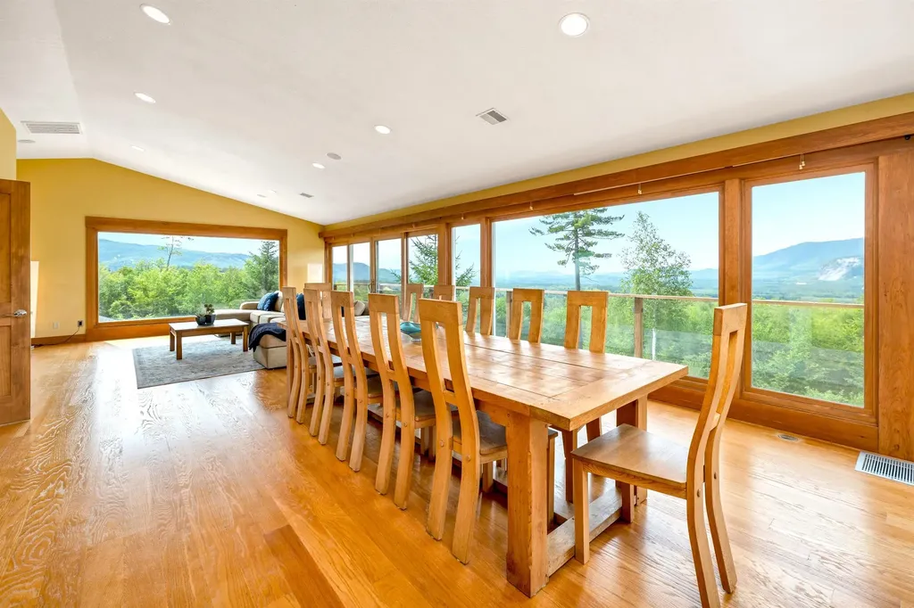 8 Wild View Drive Bartlett NH 03812