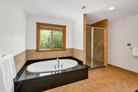 8 Wild View Drive Bartlett NH 03812