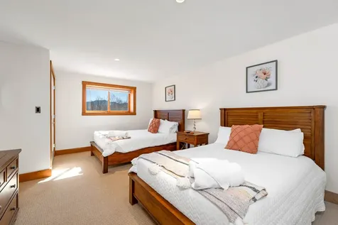 8 Wild View Drive Bartlett NH 03812